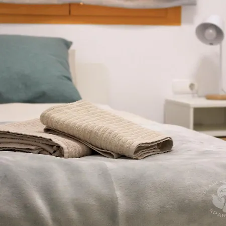 Flamenco Ambar Luxury 15 Planta Apartment